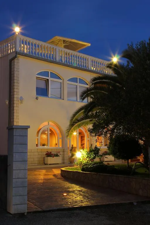 Villa Arany Trogir Horvátország